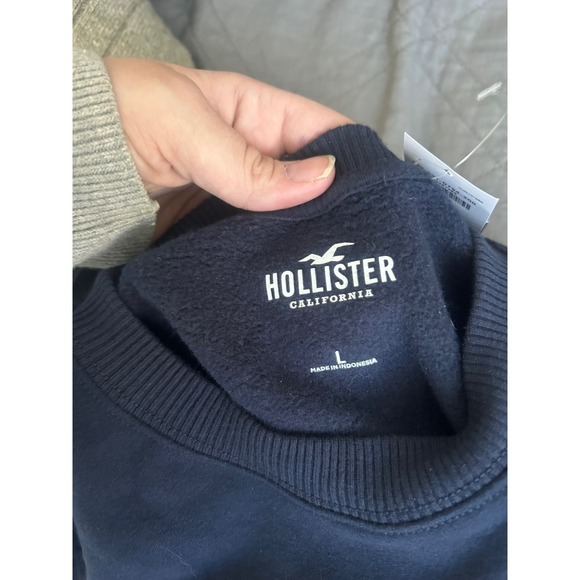 NWT Hollister Newport Rhode Island Graphic Sweatshirt Navy Blue L Preppy - Picture 4 of 9